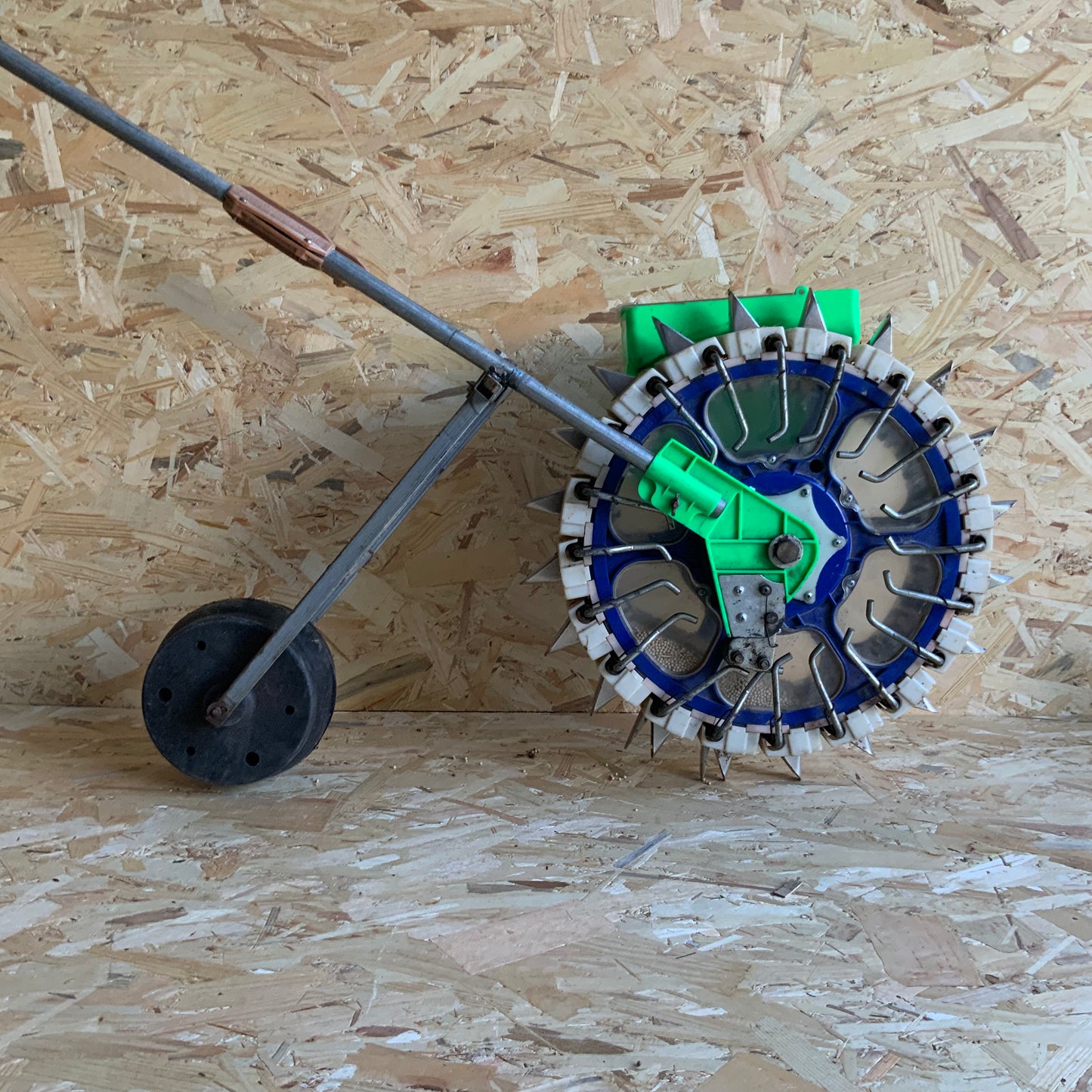 Grande roue semeuse semoir Agridrill